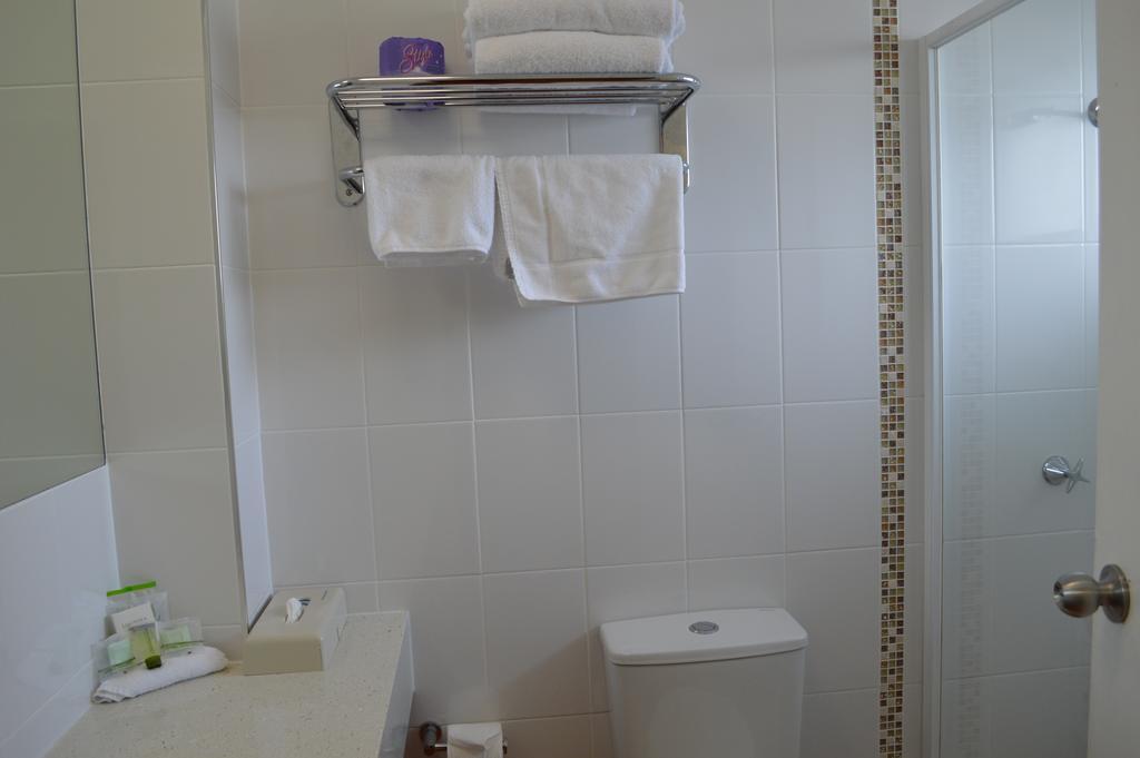 Best Western Parkside Motor Inn Κοφς Χάρμπουρ Δωμάτιο φωτογραφία